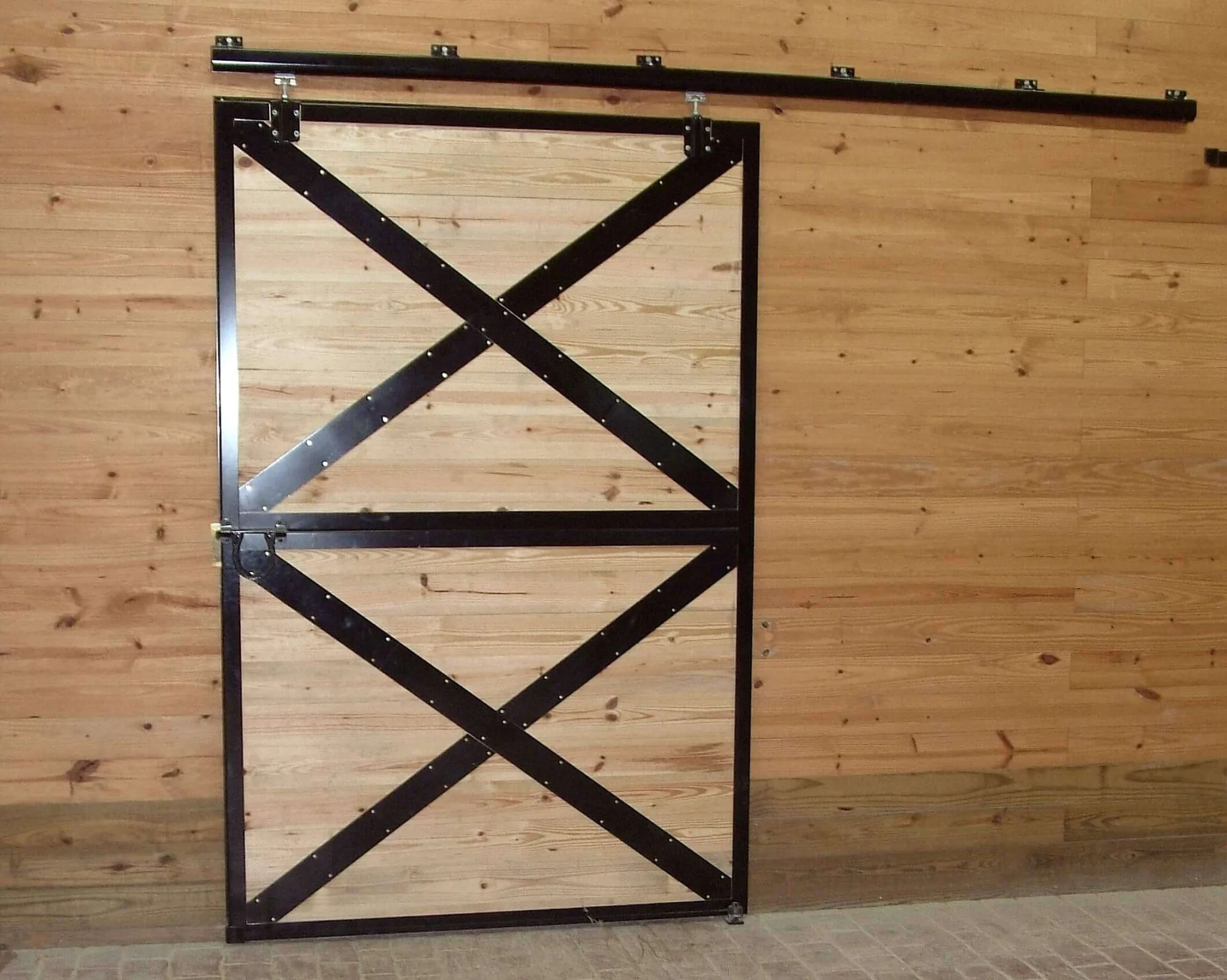 single-dutch-door-hardware