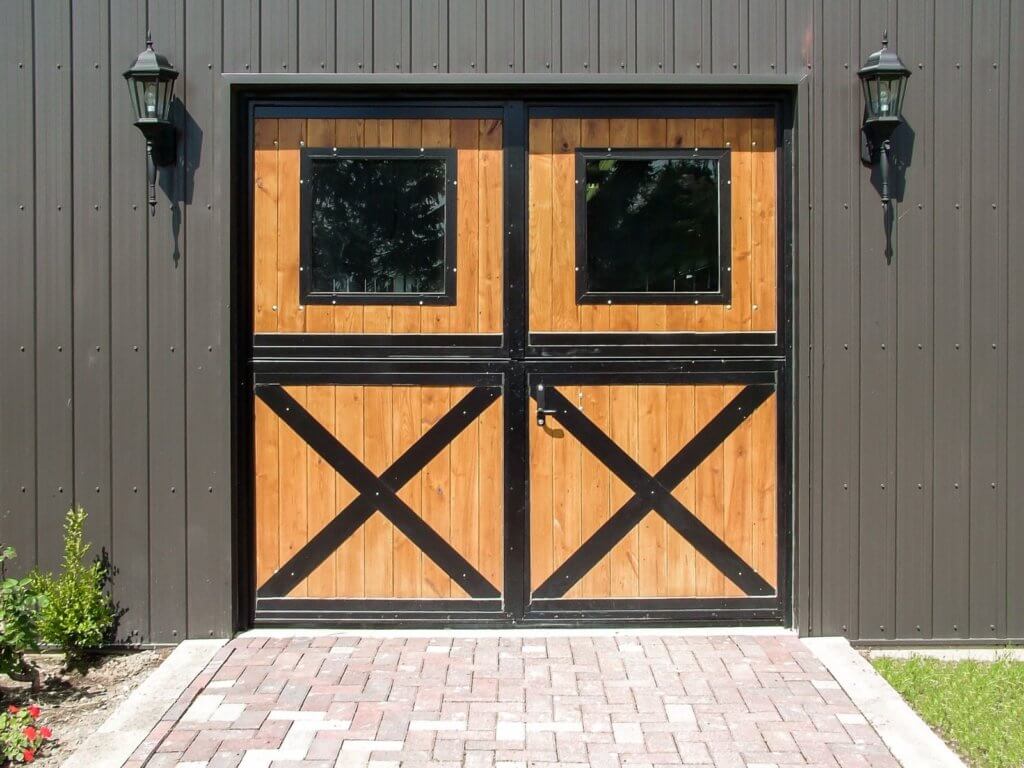 horse barn double dutch doors